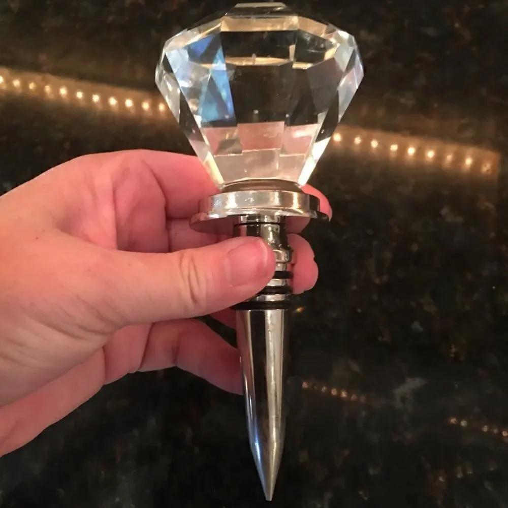 LISA VANDERPUMP Hope Diamond Wine Bottle Topper!